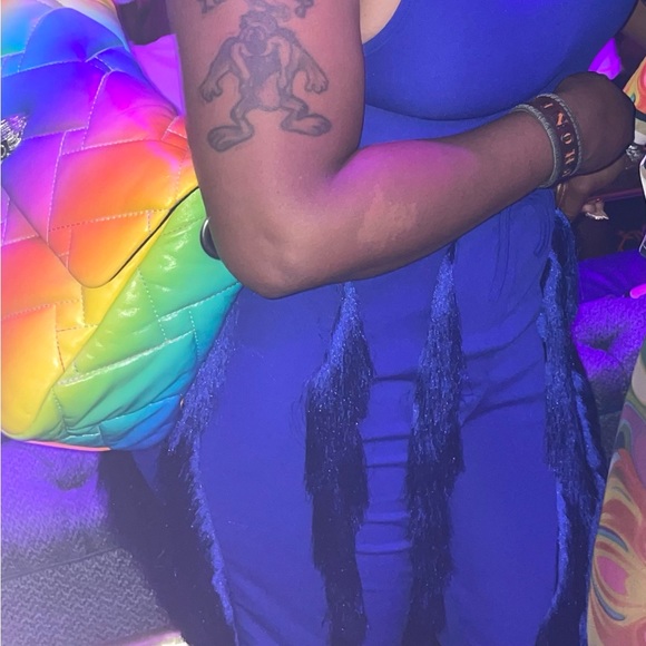 Size medium-Worn one time - Picture 2 of 2